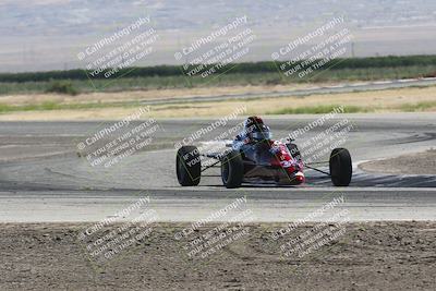 media/Jun-01-2024-CalClub SCCA (Sat) [[0aa0dc4a91]]/Group 4/Race/